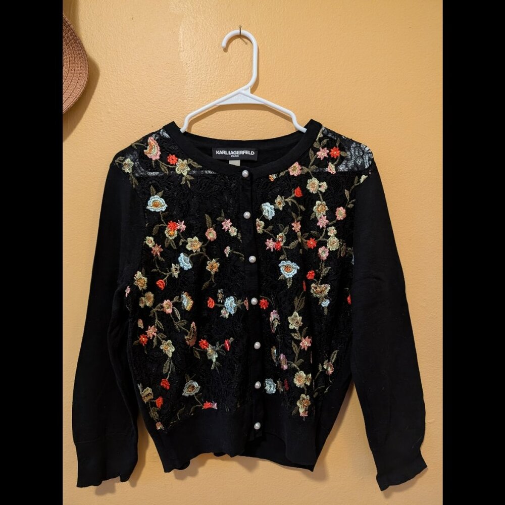 Karl Lagerfeld Lace Embroidered Pearl Button Up Cardigan Sweater Size Large